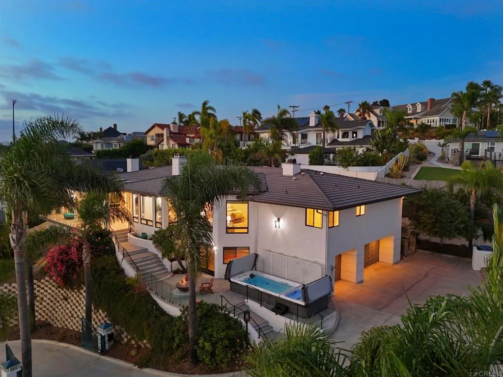 main property photo 9