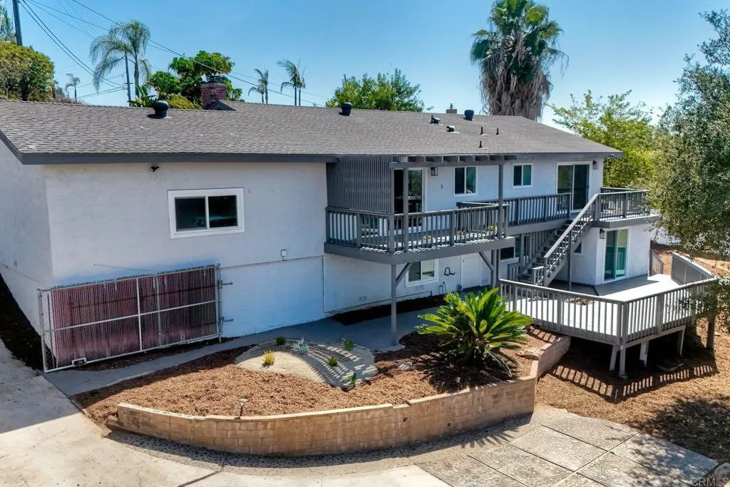 main property photo 60