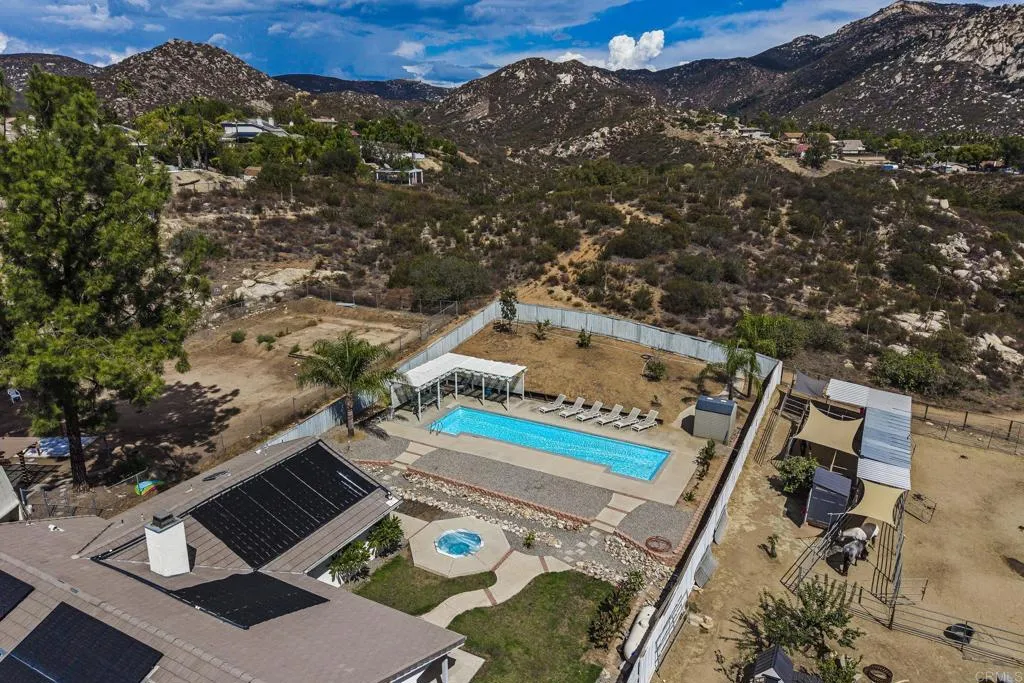 main property photo 62