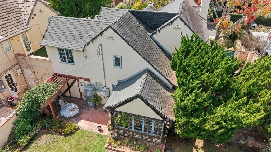 main property photo 41