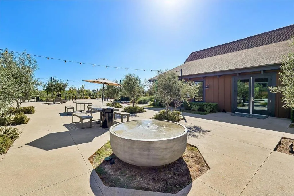 main property photo 71