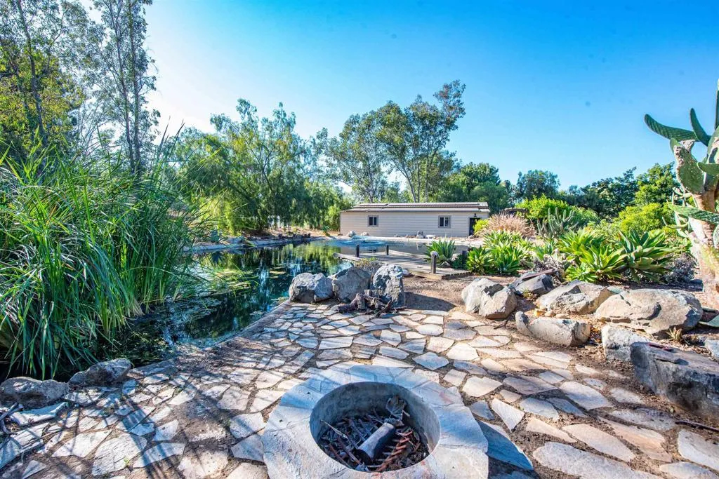 main property photo 69