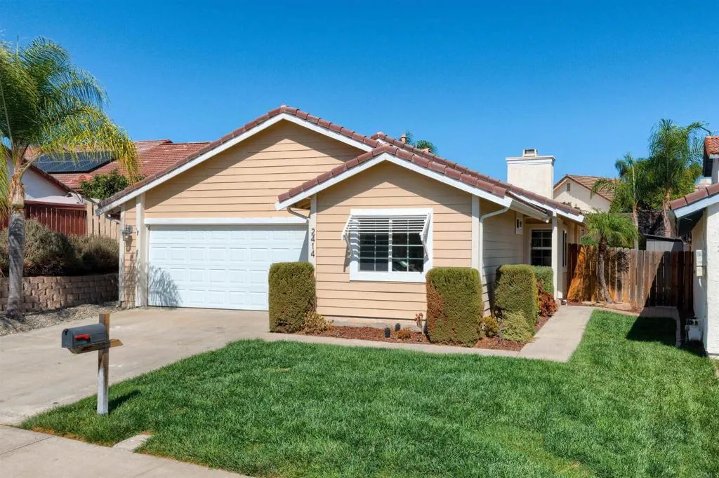 main property photo 1