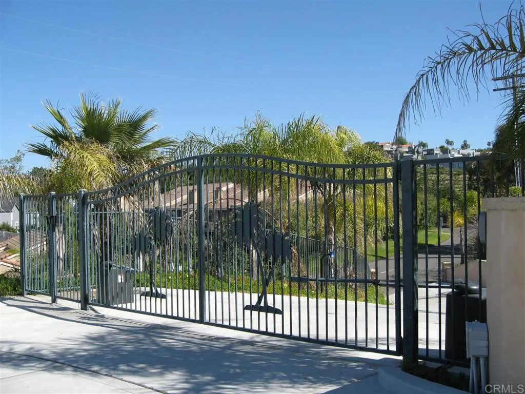 main property photo 41