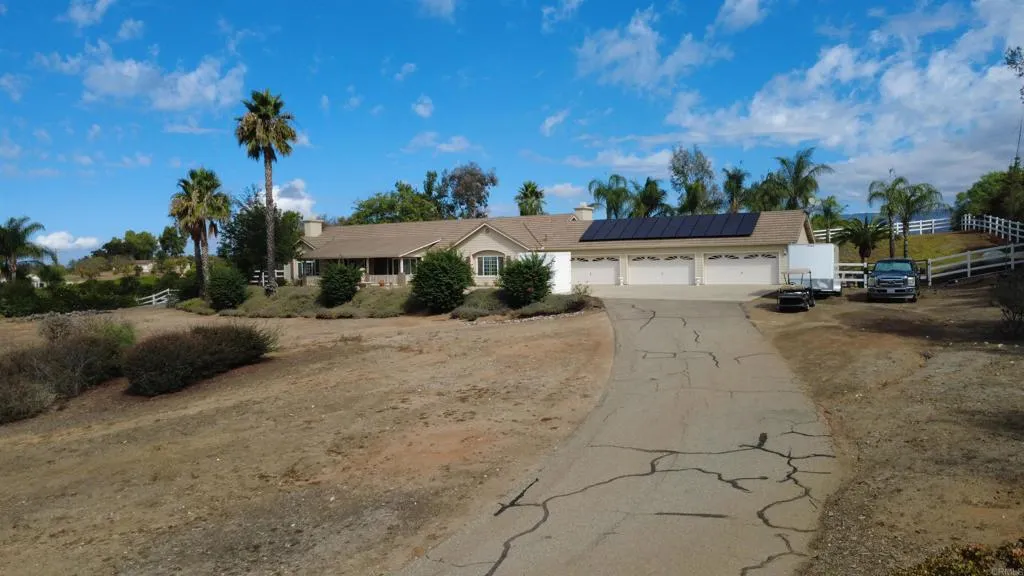 main property photo 51
