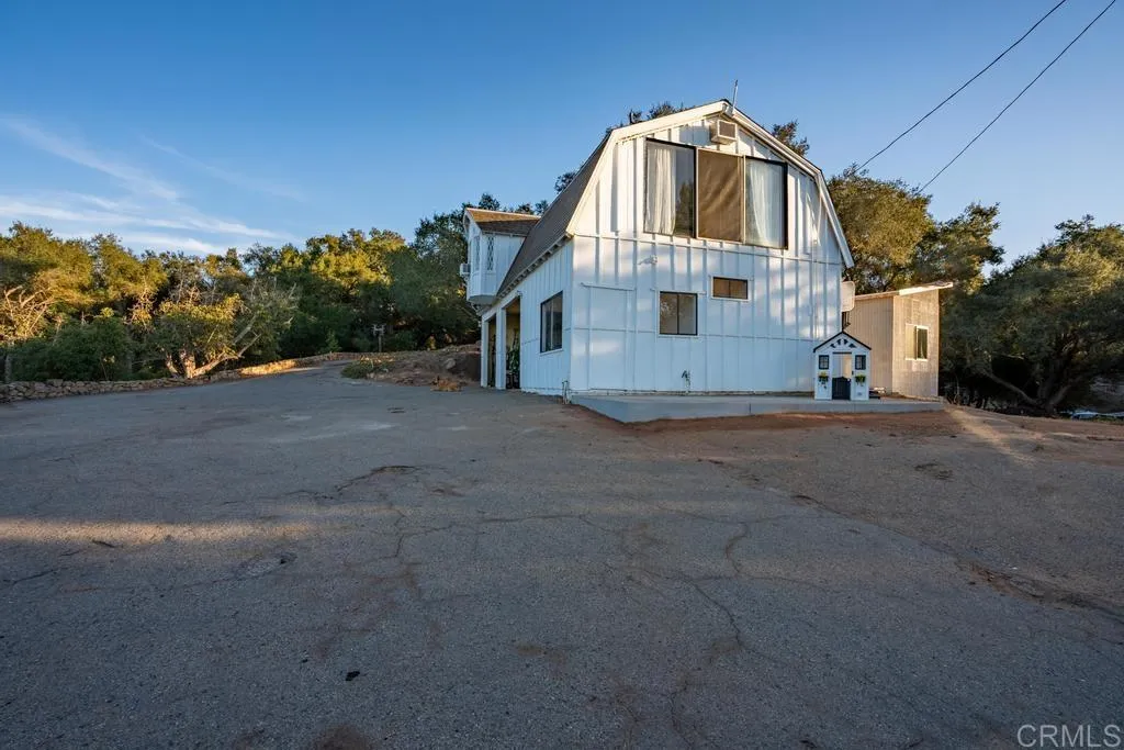 main property photo 44
