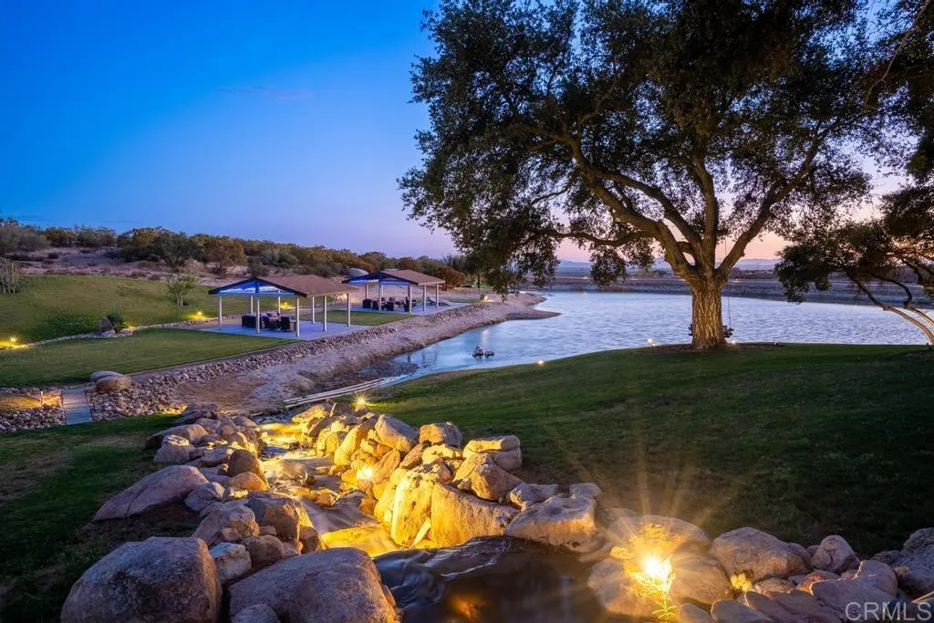 main property photo 45