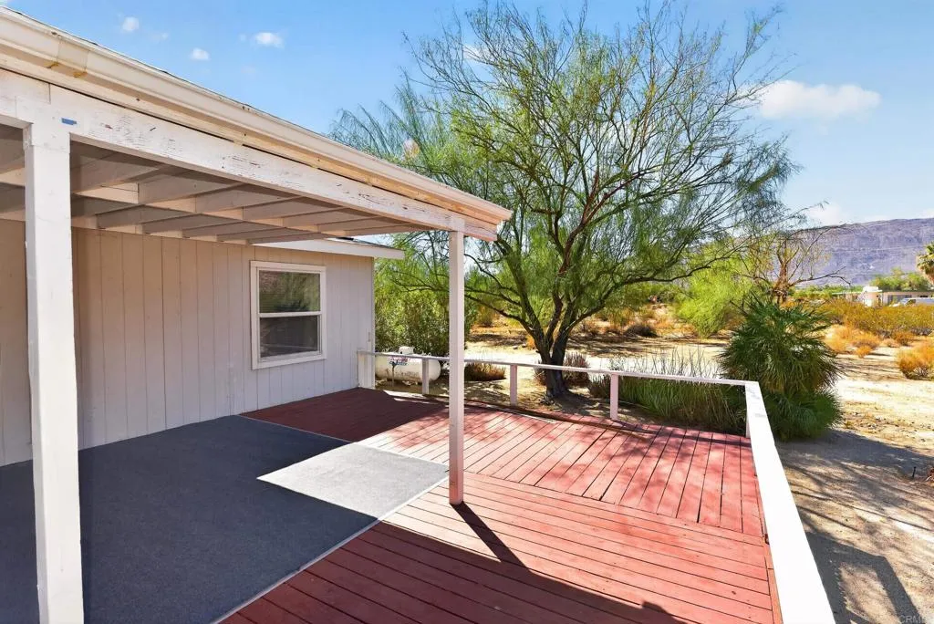 main property photo 29