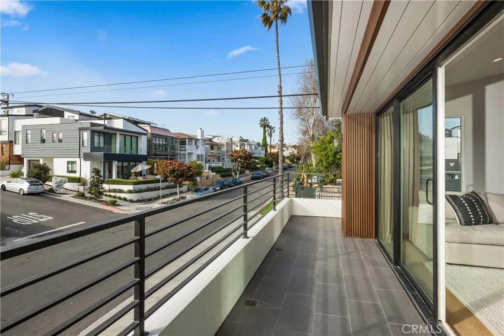 main property photo 64