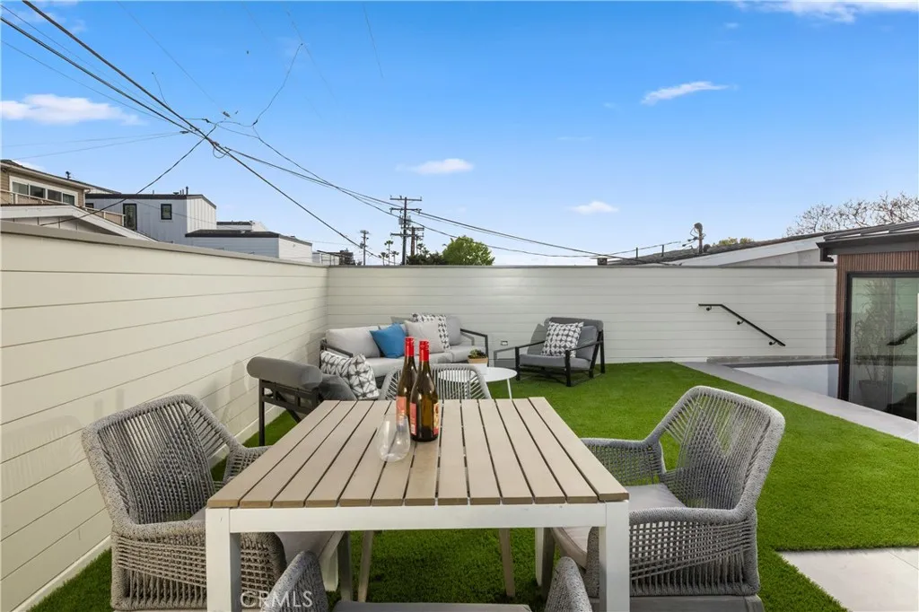 main property photo 67