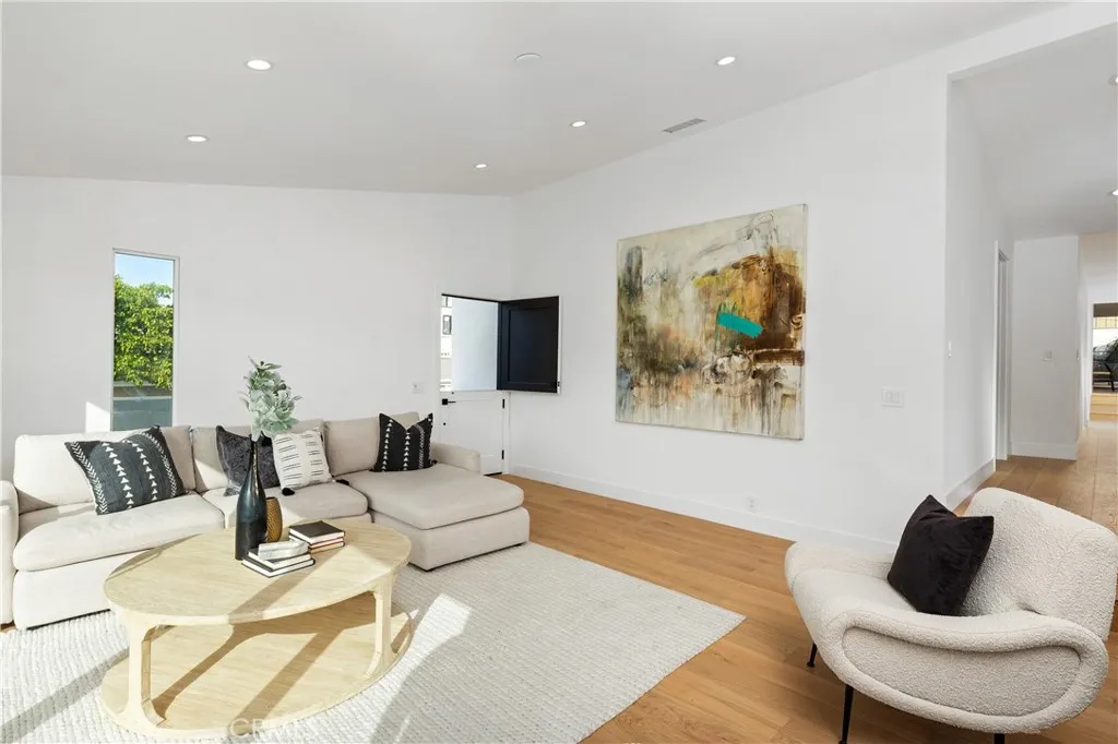 main property photo 63
