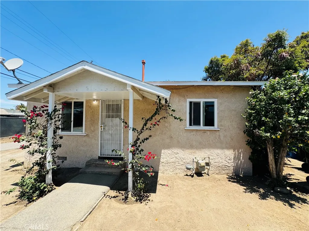 main property photo 18