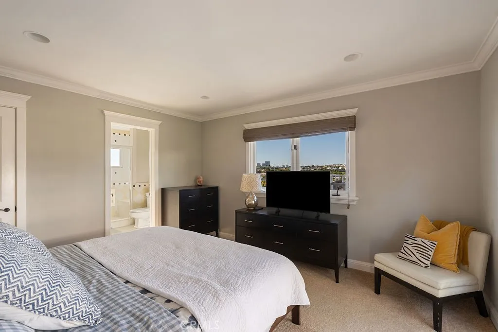 main property photo 87