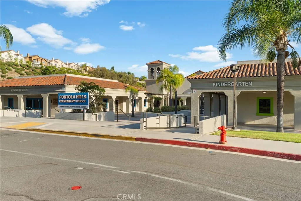 main property photo 19