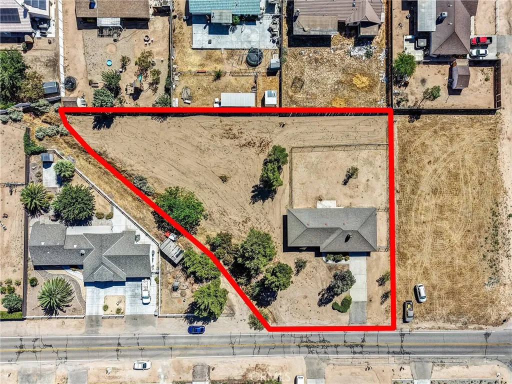 main property photo 17