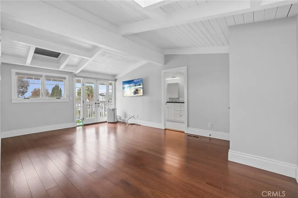 property viewer photo 13