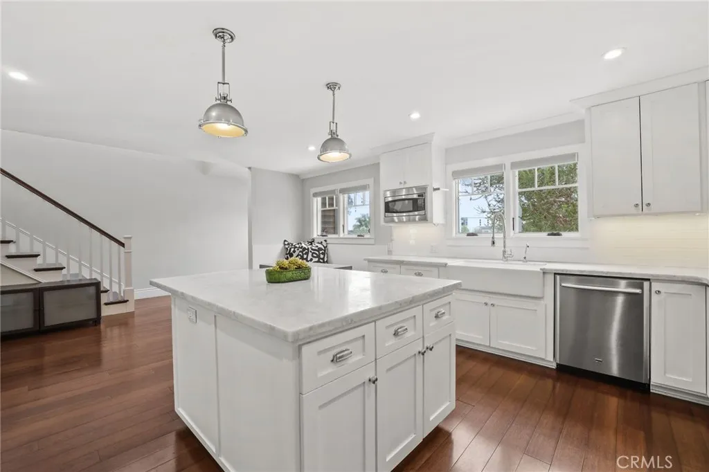 property viewer photo 28