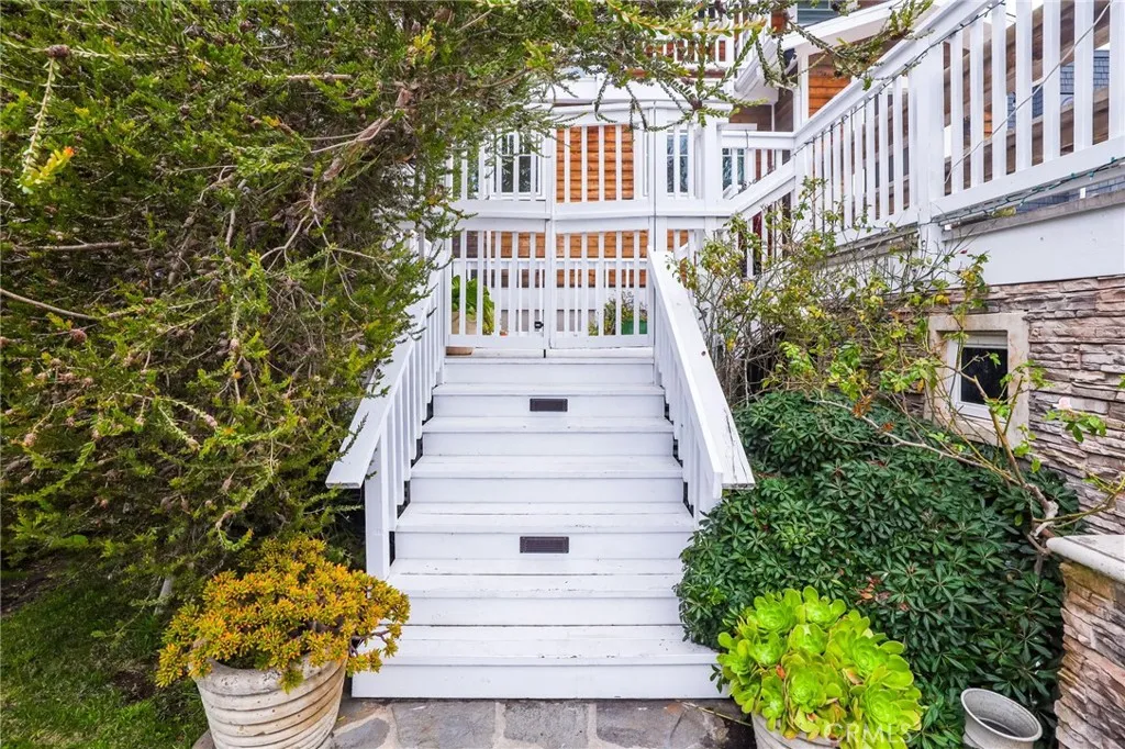 property viewer photo 36