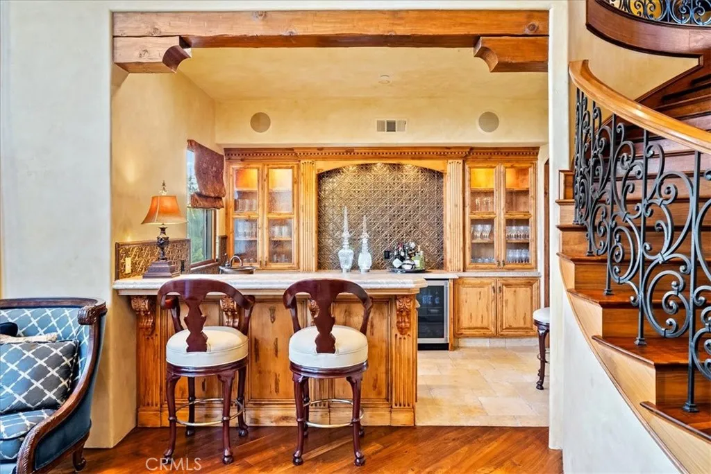 property viewer photo 23