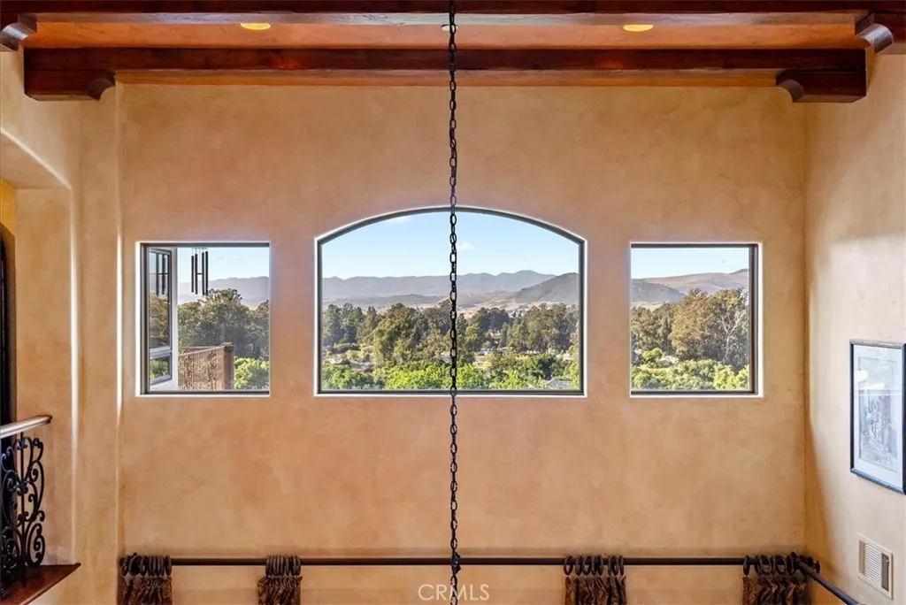 property viewer photo 42