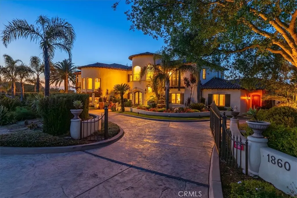 property viewer photo 6