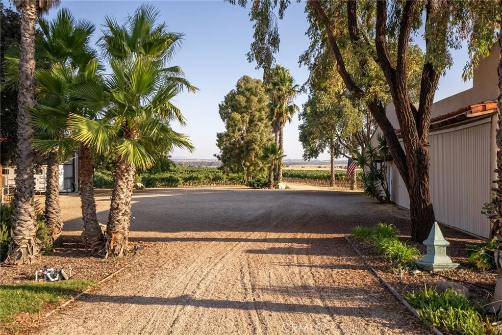 main property photo 51
