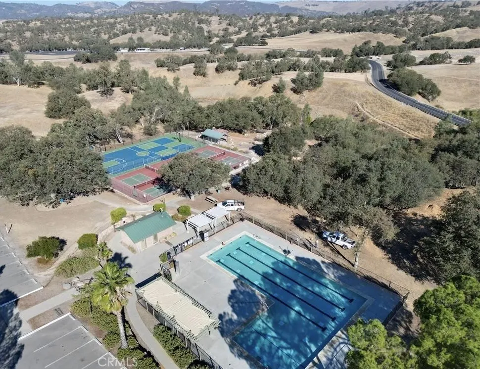 main property photo 60