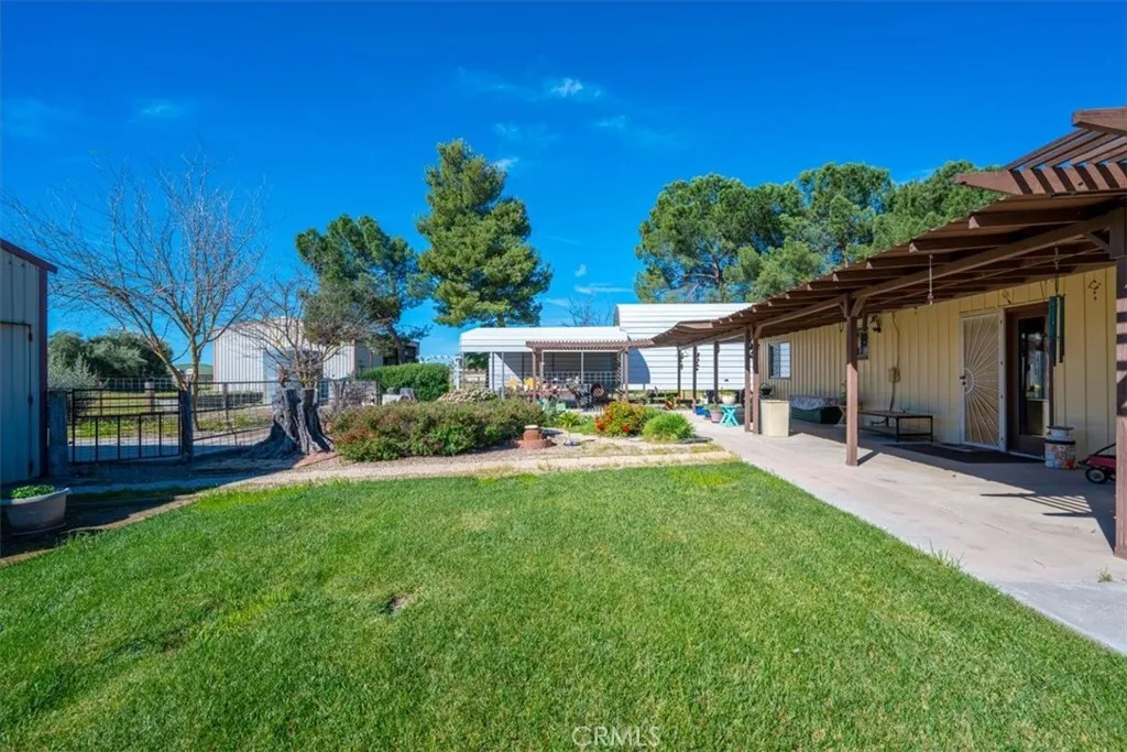 main property photo 20