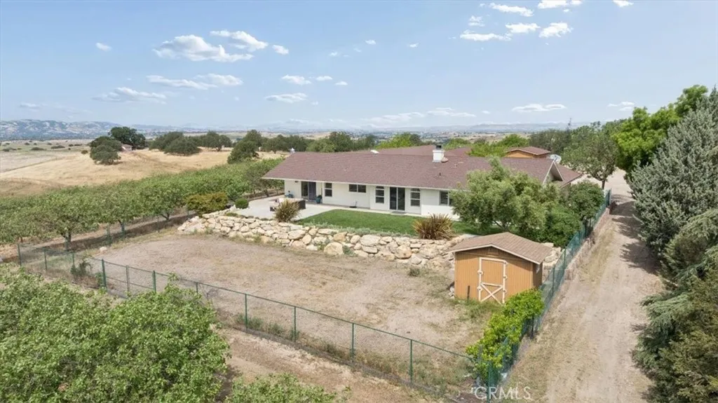 main property photo 54