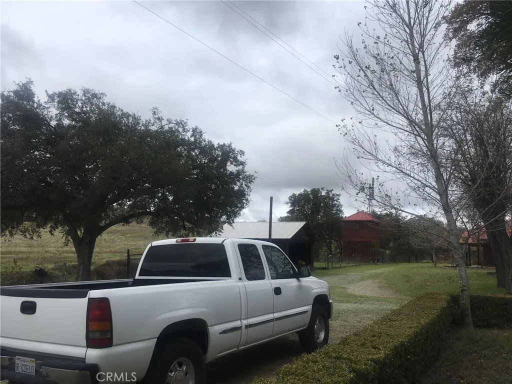 main property photo 24