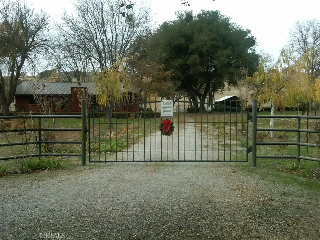 main property photo 41