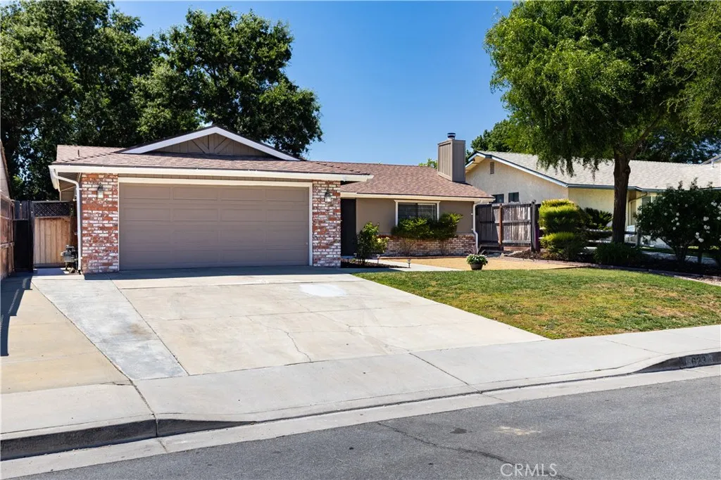 main property photo 2