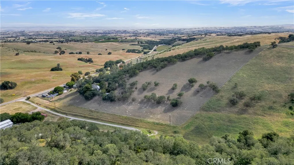 main property photo 51