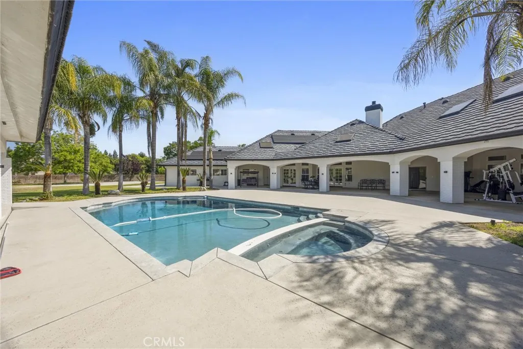 main property photo 54