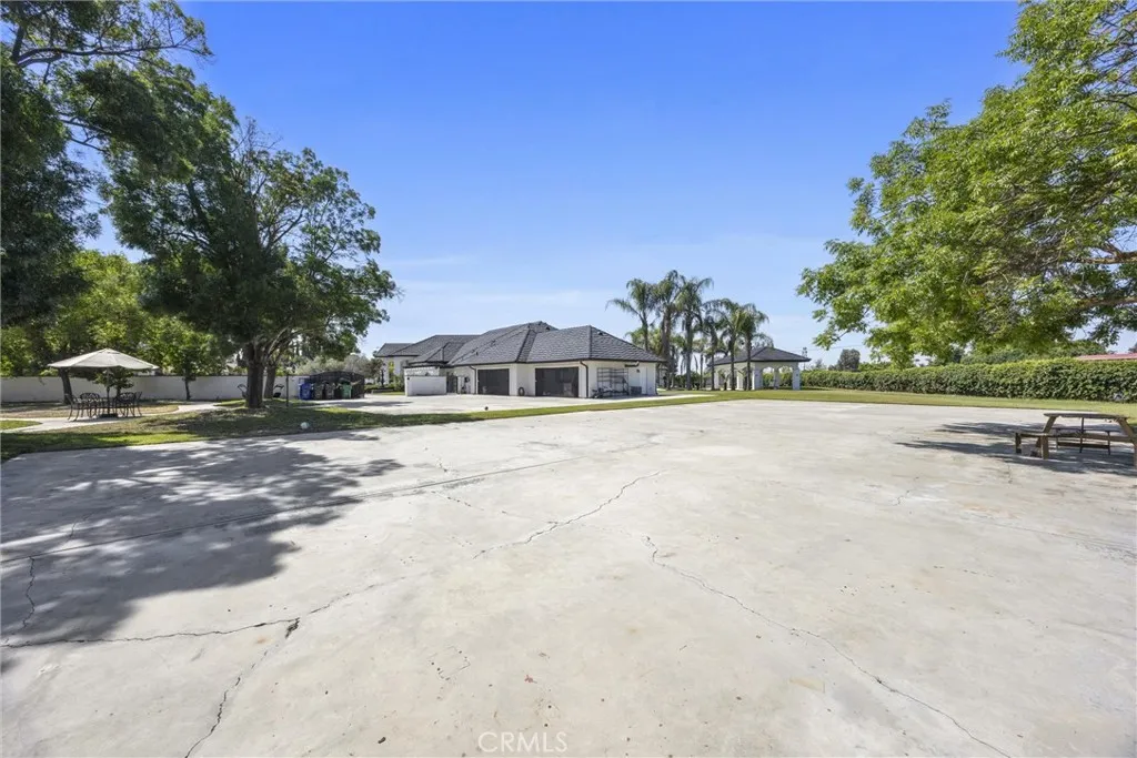 main property photo 58