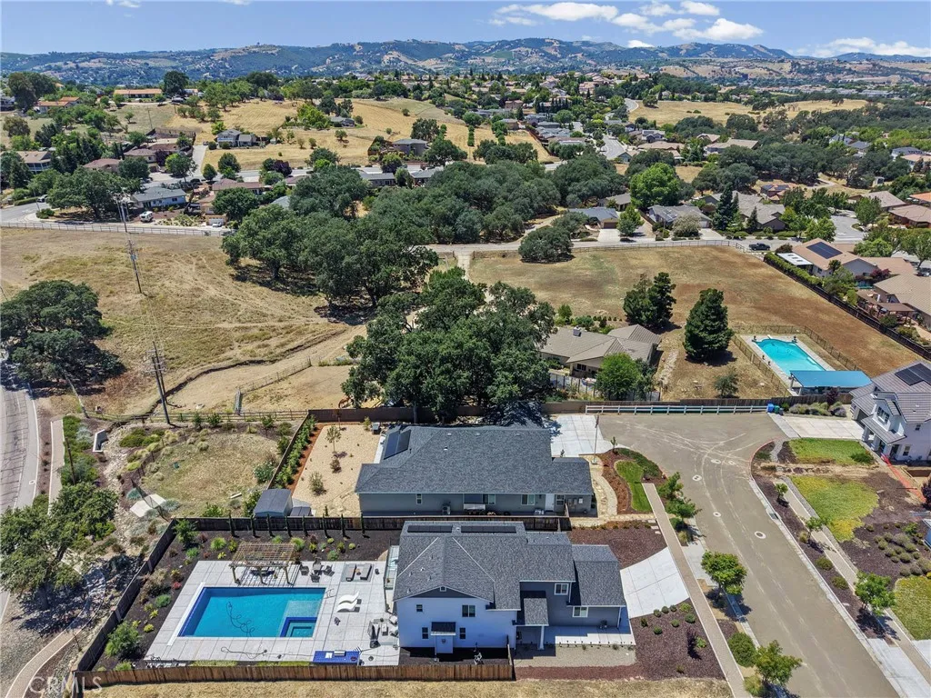 main property photo 58