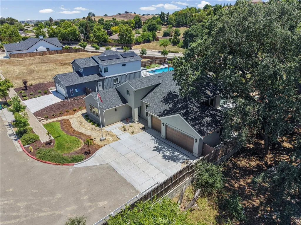 main property photo 61