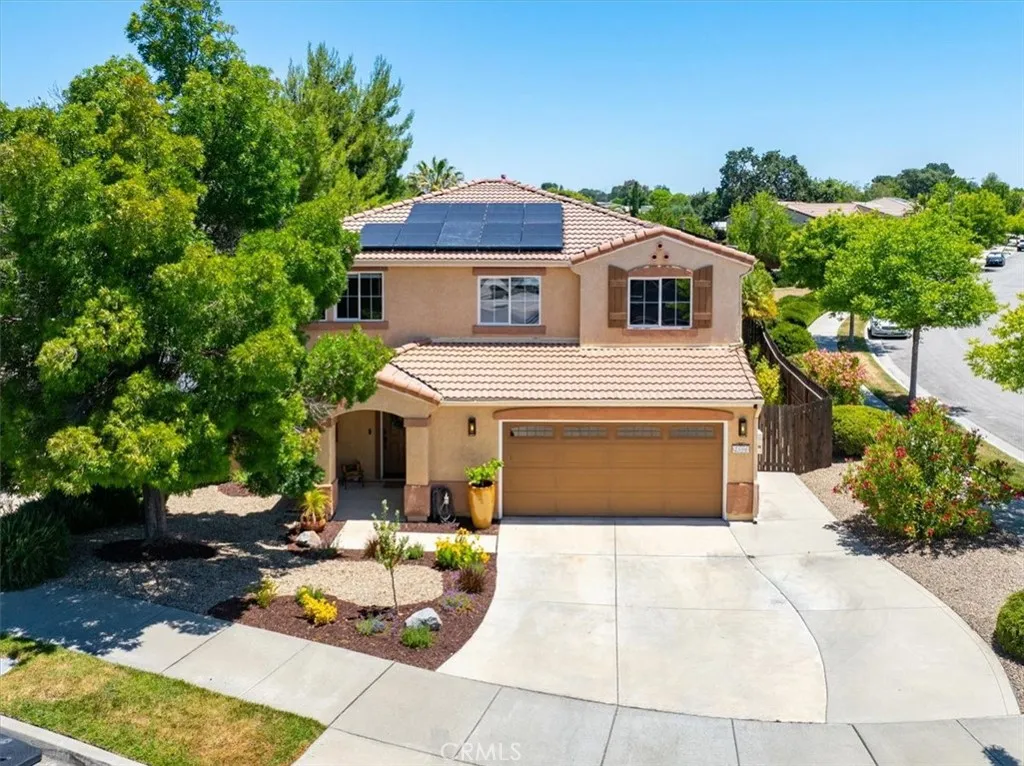 main property photo 46