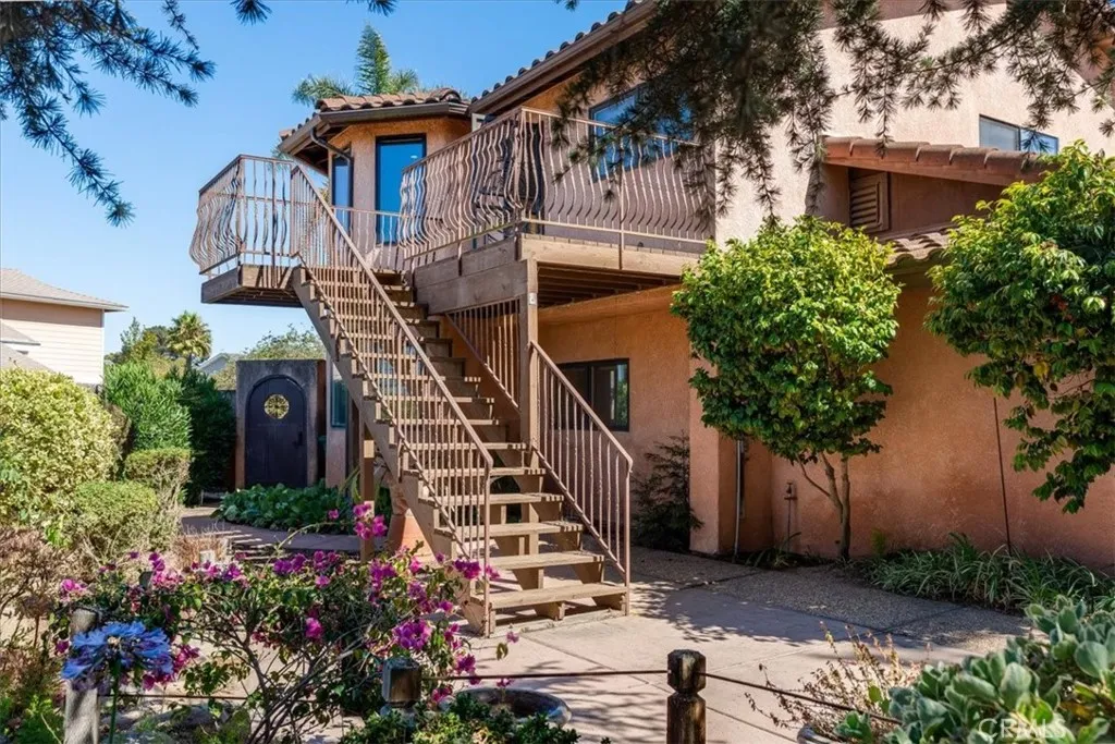 main property photo 44