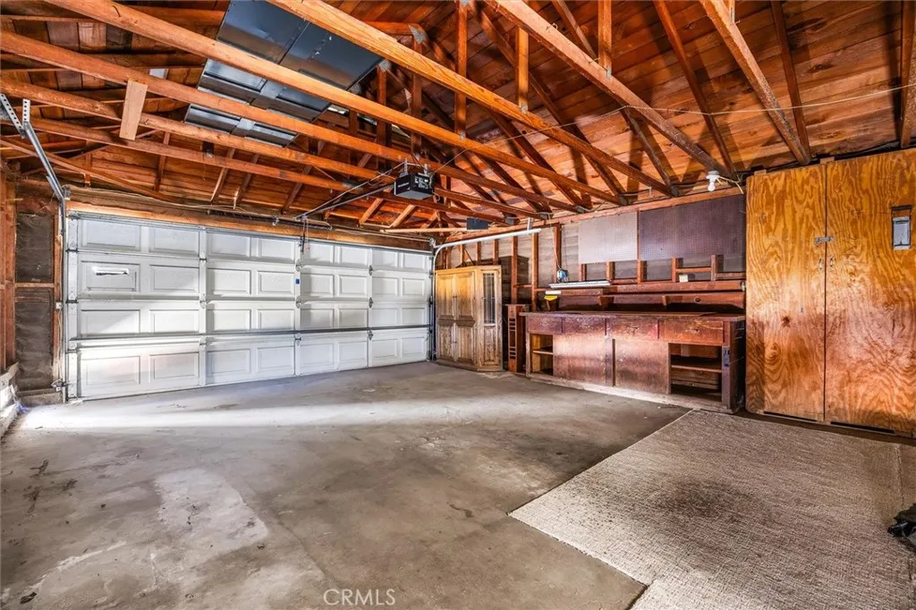 property viewer photo 20