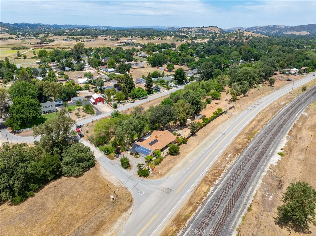 main property photo 69