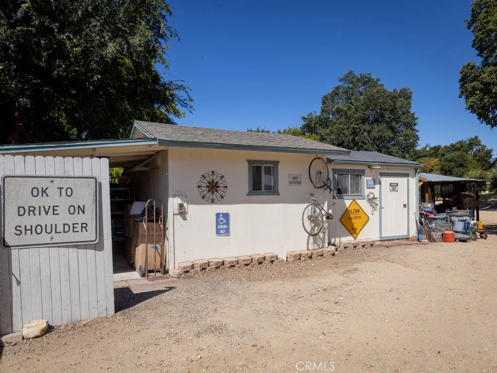 main property photo 31