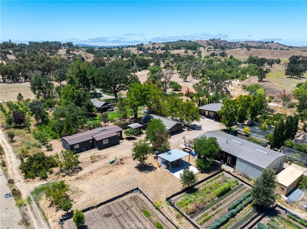 main property photo 58