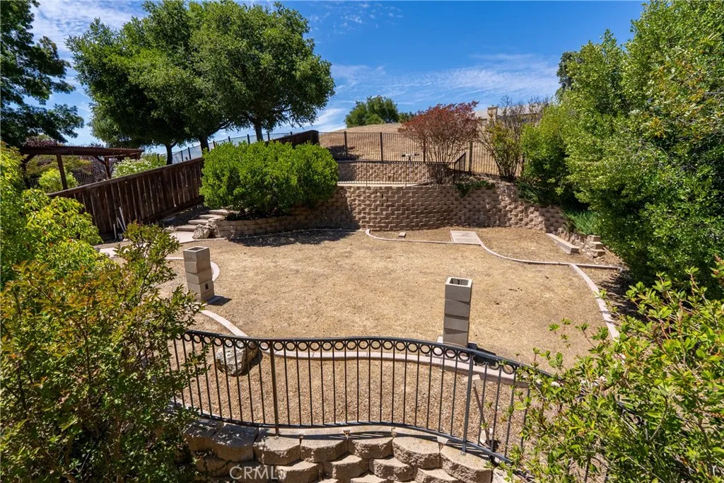 main property photo 43