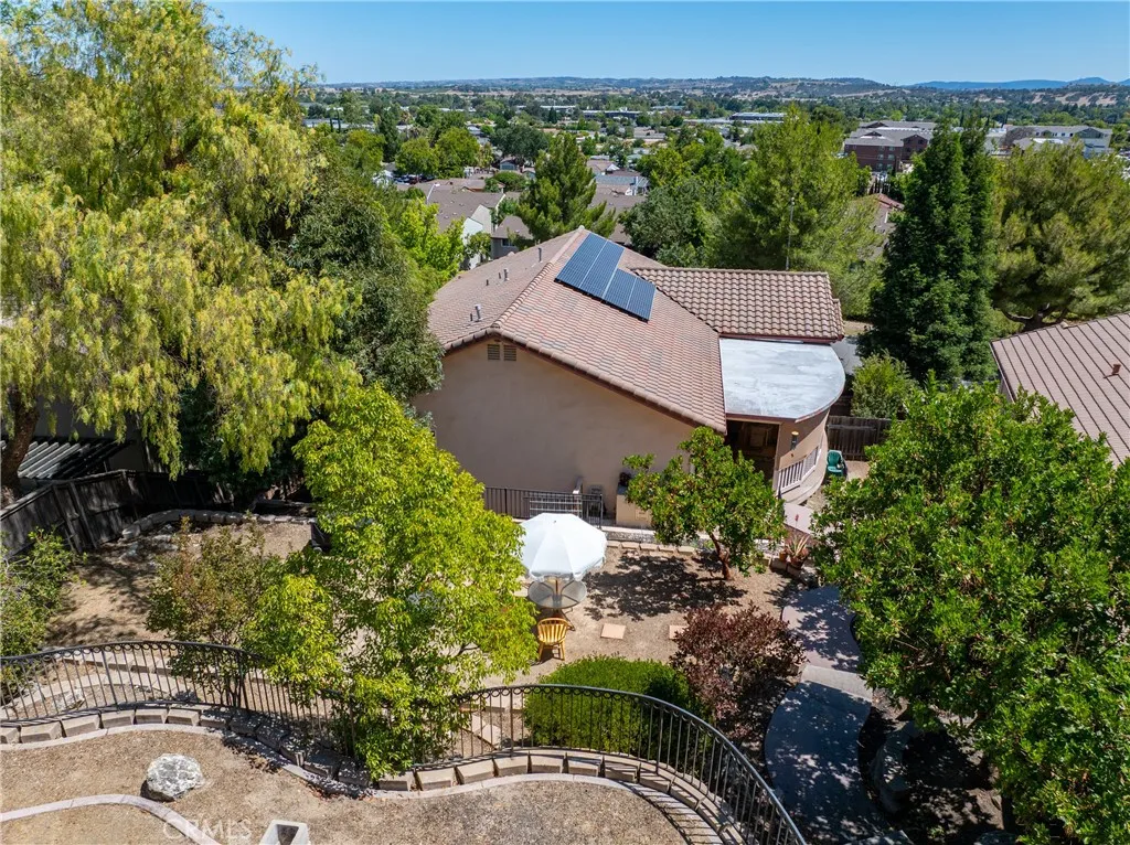 main property photo 49