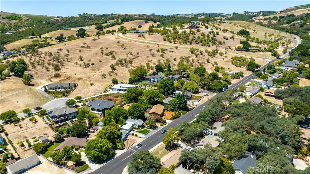 main property photo 68
