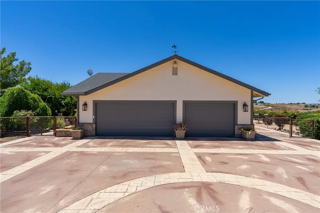 main property photo 55
