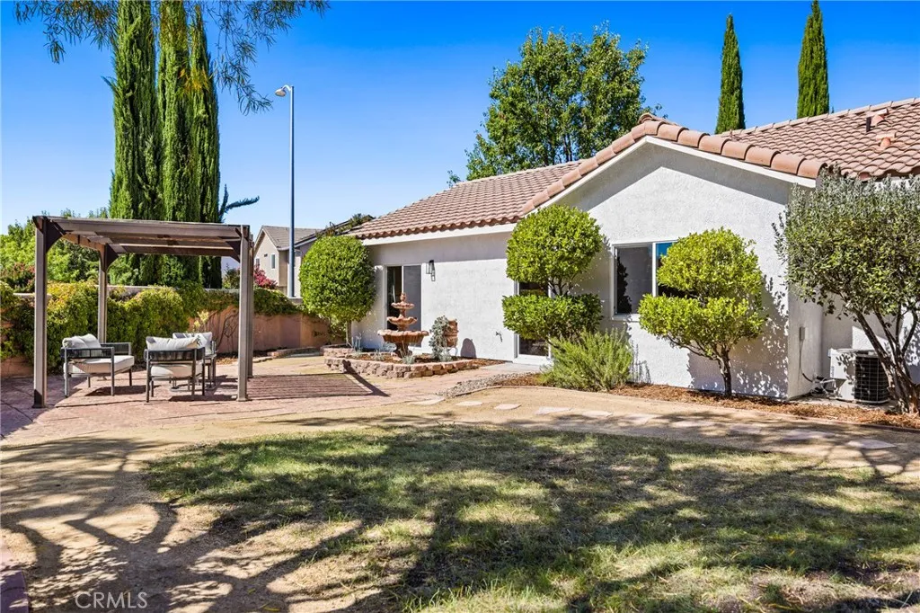 main property photo 33