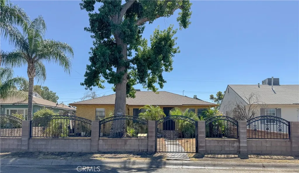 main property photo 25