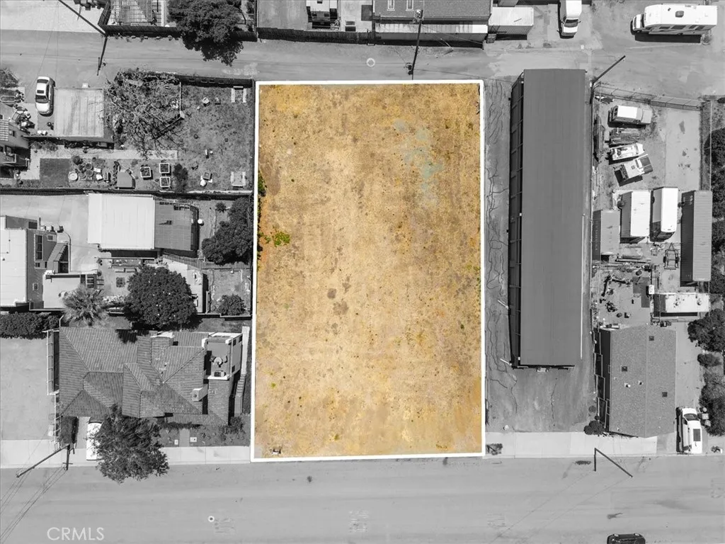 main property photo 10
